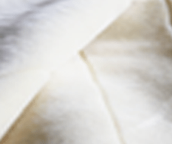 通気性や吸湿性がない素材