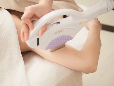 脱毛でワキガにならない